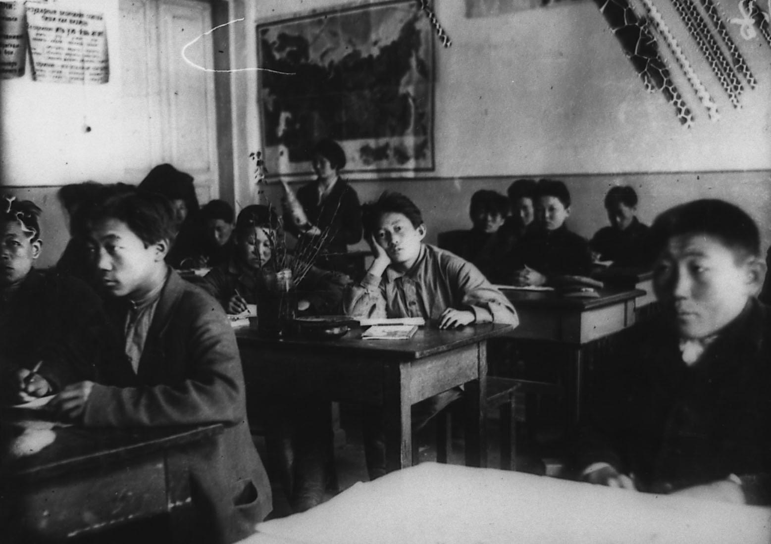 К 85-летию Монгольского рабочего факультета для подготовки кадров для МНР и Тувы размещена статья Д.В. Цыремпилова